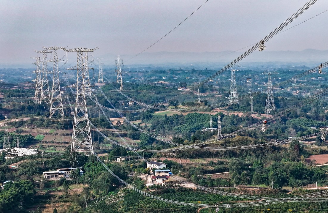 Chuan-Yu 1000 kV Ultra-High Voltage AC Project