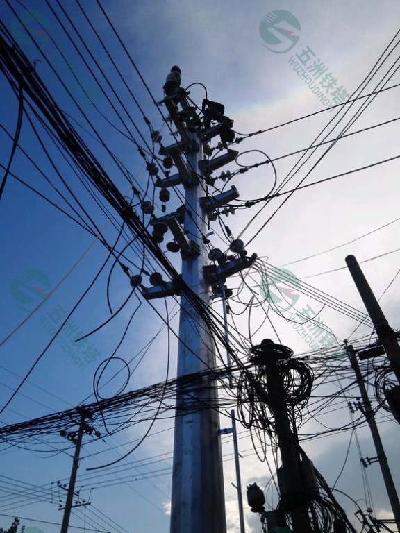 metal utility pole